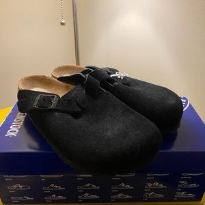 NWT Birkenstock Boston - Black Suede - EU 36 - Soft Footbed
